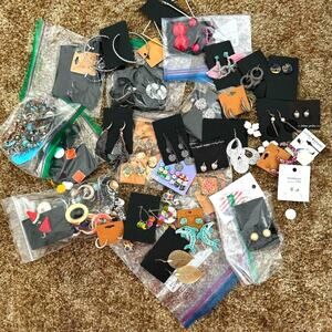Mixed Lot of Vintage & Modern 50+ Trendy Earrings Hoops Studs Dangles Jewelry